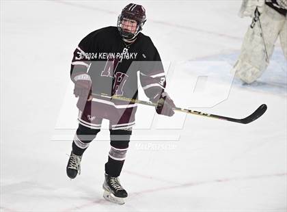 Thumbnail 3 in North Haven @ Fairfield Warde/Ludlowe photogallery.
