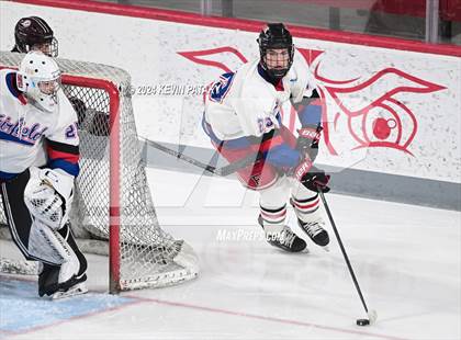 Thumbnail 2 in North Haven @ Fairfield Warde/Ludlowe photogallery.