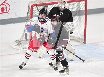 Thumbnail 2 in North Haven @ Fairfield Warde/Ludlowe photogallery.