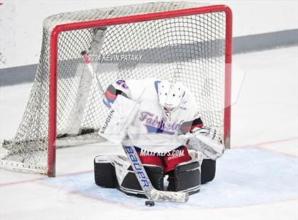 Thumbnail 1 in North Haven @ Fairfield Warde/Ludlowe photogallery.