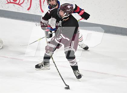 Thumbnail 1 in North Haven @ Fairfield Warde/Ludlowe photogallery.