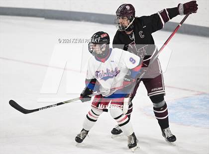 Thumbnail 1 in North Haven @ Fairfield Warde/Ludlowe photogallery.