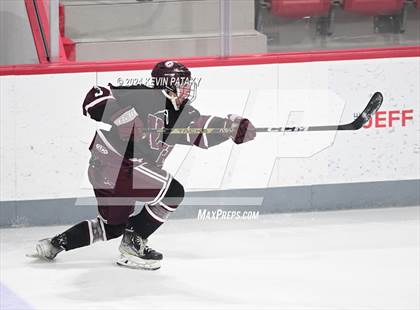 Thumbnail 3 in North Haven @ Fairfield Warde/Ludlowe photogallery.