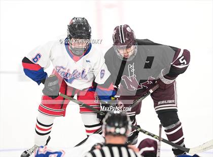 Thumbnail 3 in North Haven @ Fairfield Warde/Ludlowe photogallery.