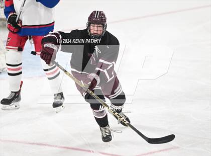 Thumbnail 2 in North Haven @ Fairfield Warde/Ludlowe photogallery.