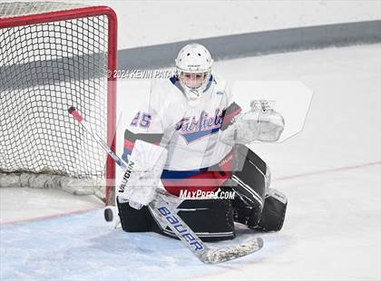 Thumbnail 2 in North Haven @ Fairfield Warde/Ludlowe photogallery.