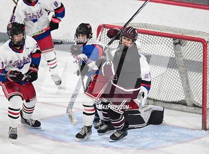 Thumbnail 1 in North Haven @ Fairfield Warde/Ludlowe photogallery.