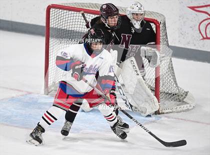 Thumbnail 3 in North Haven @ Fairfield Warde/Ludlowe photogallery.