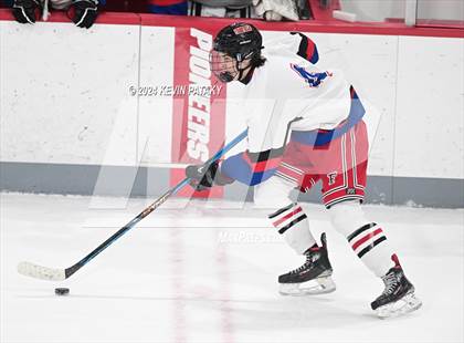 Thumbnail 3 in North Haven @ Fairfield Warde/Ludlowe photogallery.