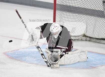 Thumbnail 3 in North Haven @ Fairfield Warde/Ludlowe photogallery.