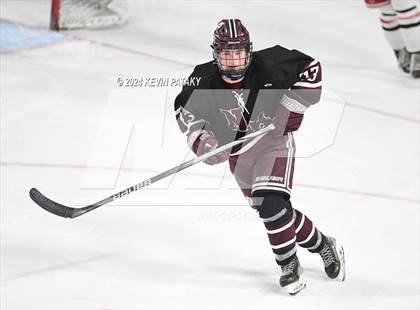 Thumbnail 1 in North Haven @ Fairfield Warde/Ludlowe photogallery.