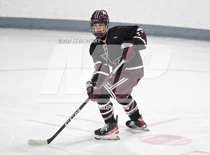 Thumbnail 3 in North Haven @ Fairfield Warde/Ludlowe photogallery.