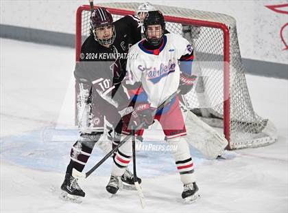 Thumbnail 3 in North Haven @ Fairfield Warde/Ludlowe photogallery.