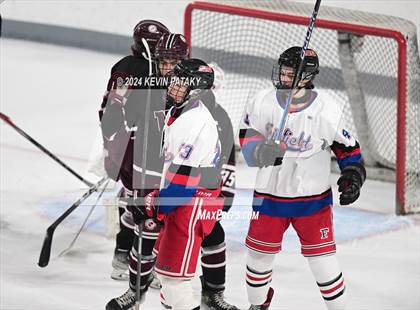 Thumbnail 1 in North Haven @ Fairfield Warde/Ludlowe photogallery.