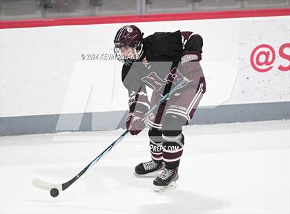 Thumbnail 3 in North Haven @ Fairfield Warde/Ludlowe photogallery.