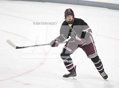 Thumbnail 1 in North Haven @ Fairfield Warde/Ludlowe photogallery.
