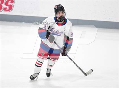 Thumbnail 2 in North Haven @ Fairfield Warde/Ludlowe photogallery.