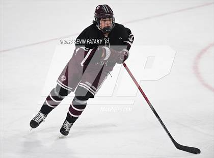 Thumbnail 2 in North Haven @ Fairfield Warde/Ludlowe photogallery.