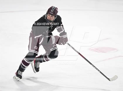 Thumbnail 3 in North Haven @ Fairfield Warde/Ludlowe photogallery.