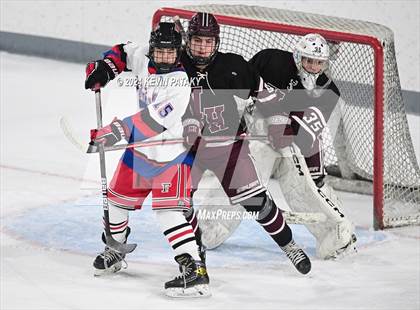Thumbnail 3 in North Haven @ Fairfield Warde/Ludlowe photogallery.