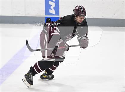 Thumbnail 1 in North Haven @ Fairfield Warde/Ludlowe photogallery.