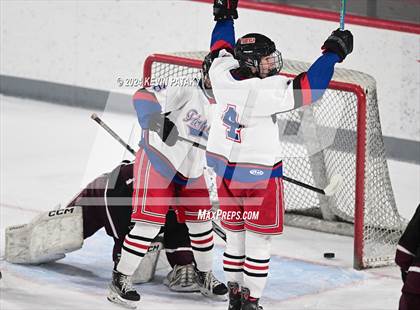Thumbnail 2 in North Haven @ Fairfield Warde/Ludlowe photogallery.