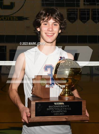 Thumbnail 2 in Perry vs. Highland (AIA 6A Final - Awards) photogallery.