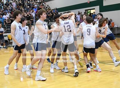 Thumbnail 2 in Perry vs. Highland (AIA 6A Final - Awards) photogallery.