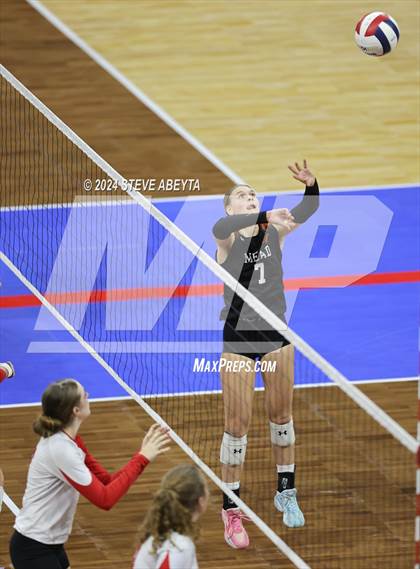 Thumbnail 2 in Montrose vs. Mead (CHSAA 4A 1st Round) photogallery.
