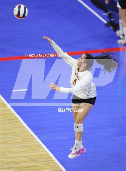 Thumbnail 3 in Montrose vs. Mead (CHSAA 4A 1st Round) photogallery.
