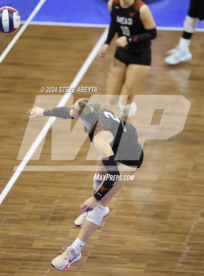 Thumbnail 1 in Montrose vs. Mead (CHSAA 4A 1st Round) photogallery.