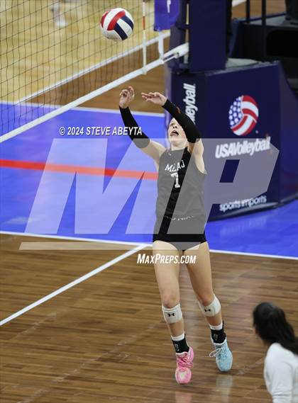 Thumbnail 2 in Montrose vs. Mead (CHSAA 4A 1st Round) photogallery.