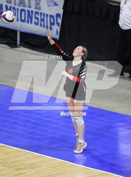 Thumbnail 2 in Montrose vs. Mead (CHSAA 4A 1st Round) photogallery.