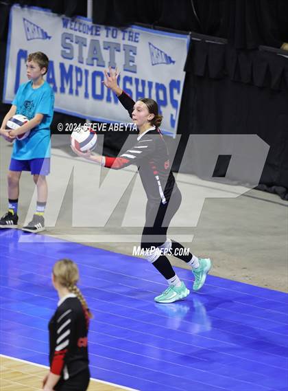Thumbnail 3 in Montrose vs. Mead (CHSAA 4A 1st Round) photogallery.