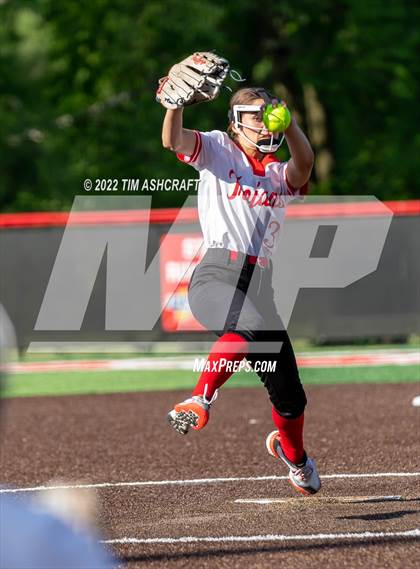 Thumbnail 1 in Roncalli @ Center Grove photogallery.