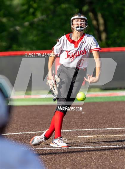 Thumbnail 3 in Roncalli @ Center Grove photogallery.