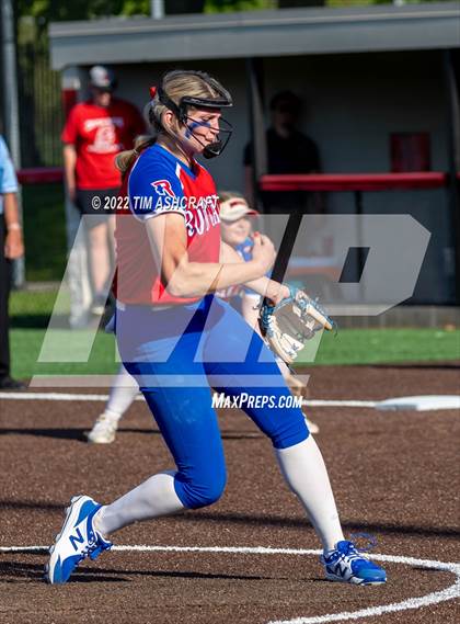 Thumbnail 1 in Roncalli @ Center Grove photogallery.