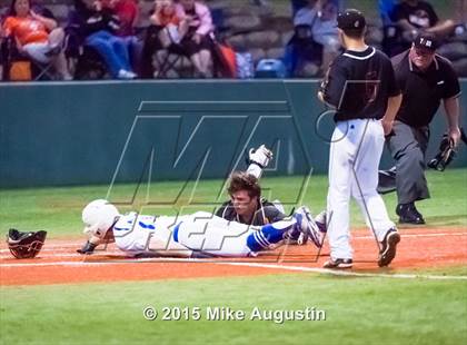 Thumbnail 3 in Van Alstyne vs. Grand Saline photogallery.