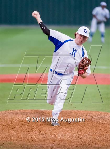 Thumbnail 3 in Van Alstyne vs. Grand Saline photogallery.