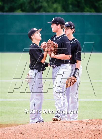 Thumbnail 3 in Van Alstyne vs. Grand Saline photogallery.