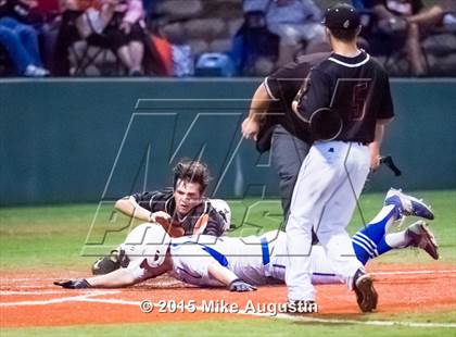 Thumbnail 1 in Van Alstyne vs. Grand Saline photogallery.
