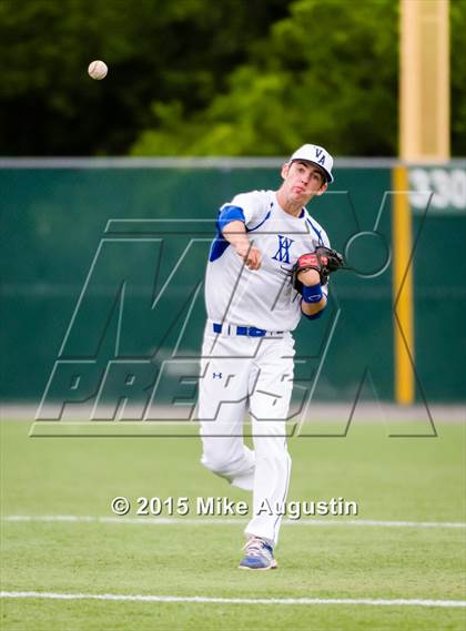 Thumbnail 2 in Van Alstyne vs. Grand Saline photogallery.