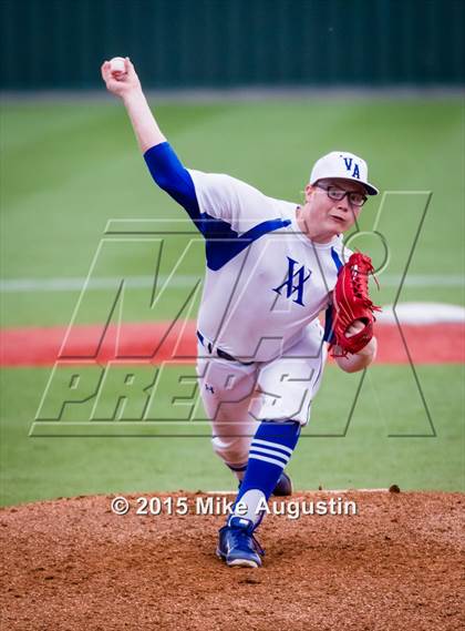 Thumbnail 3 in Van Alstyne vs. Grand Saline photogallery.