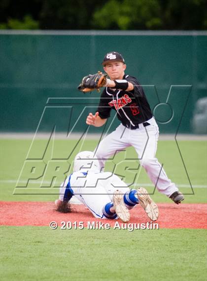 Thumbnail 3 in Van Alstyne vs. Grand Saline photogallery.