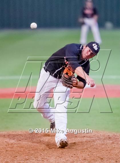 Thumbnail 3 in Van Alstyne vs. Grand Saline photogallery.