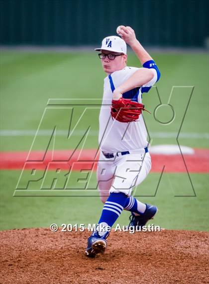 Thumbnail 2 in Van Alstyne vs. Grand Saline photogallery.