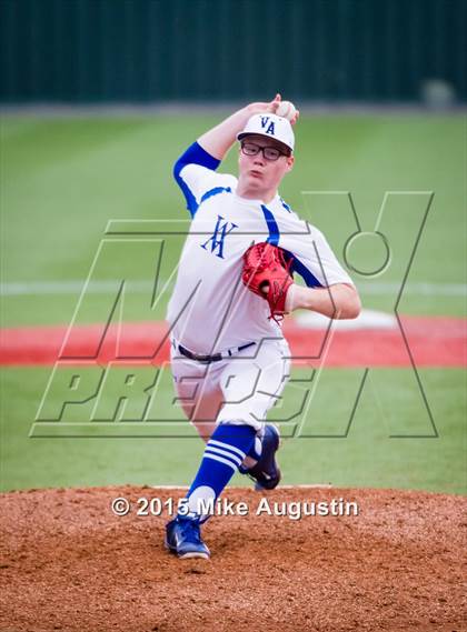 Thumbnail 1 in Van Alstyne vs. Grand Saline photogallery.
