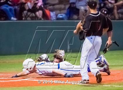 Thumbnail 2 in Van Alstyne vs. Grand Saline photogallery.