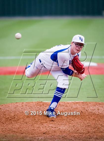 Thumbnail 1 in Van Alstyne vs. Grand Saline photogallery.