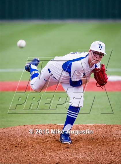 Thumbnail 3 in Van Alstyne vs. Grand Saline photogallery.